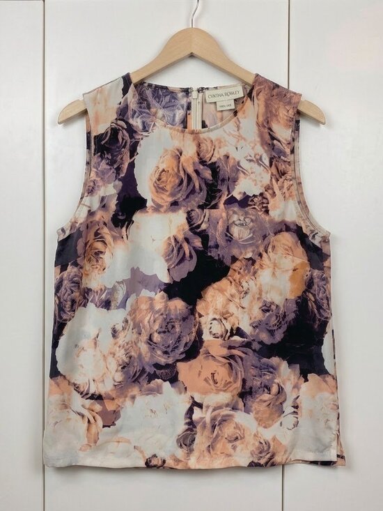 Cynthia Rowley Tops - Cynthia Rowley Silk Shell Top Photoreal Rose Print Sleeveless Blouse S
